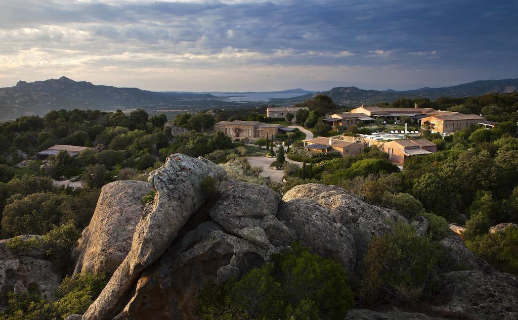 Petra Segreta Resort & Spa San Pantaleo Esterno foto