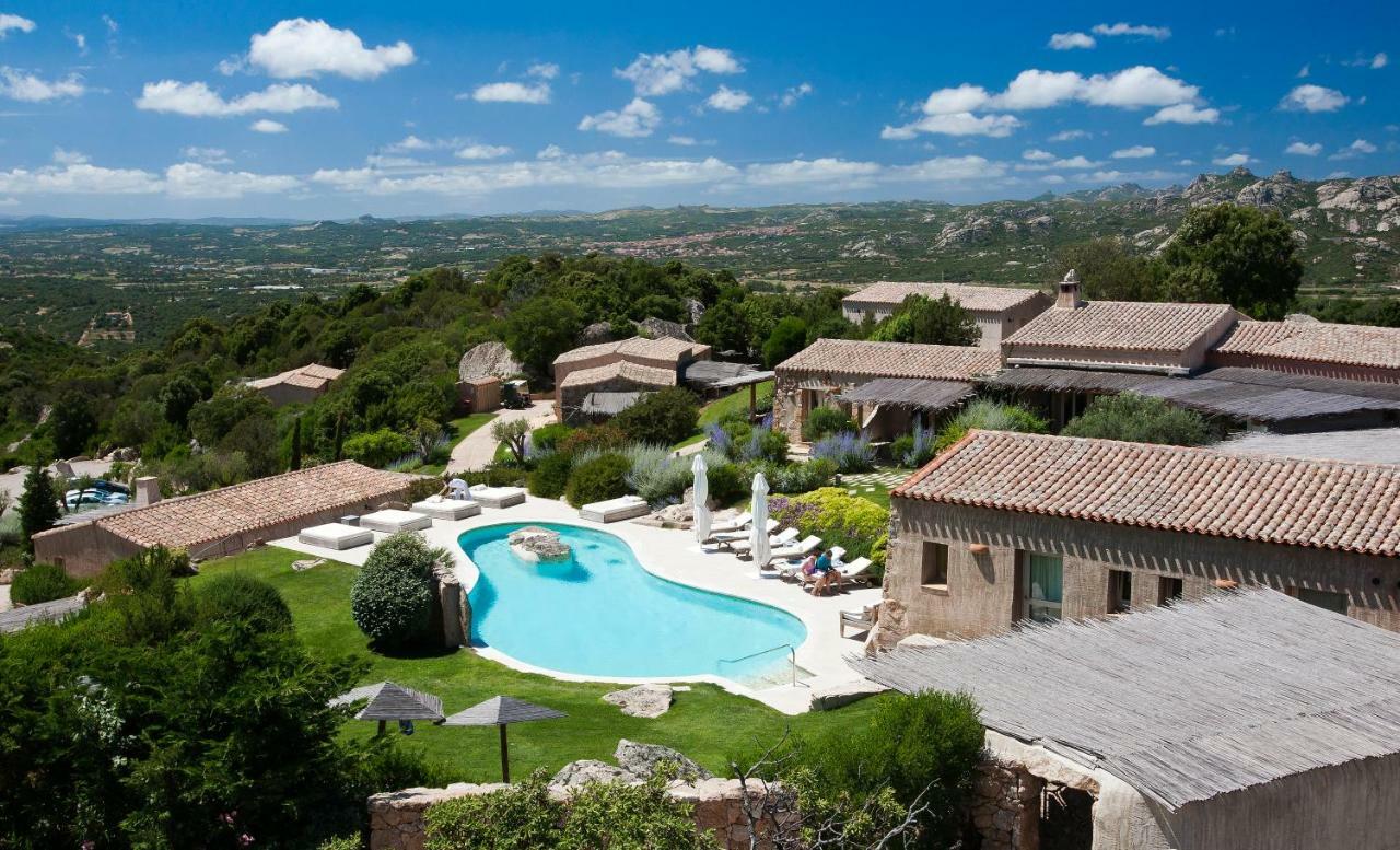 Petra Segreta Resort & Spa San Pantaleo Esterno foto